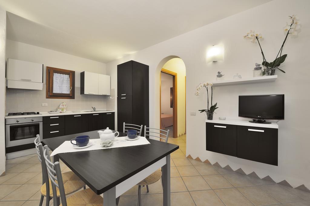 Residence Le Zagare San Teodoro  Bagian luar foto
