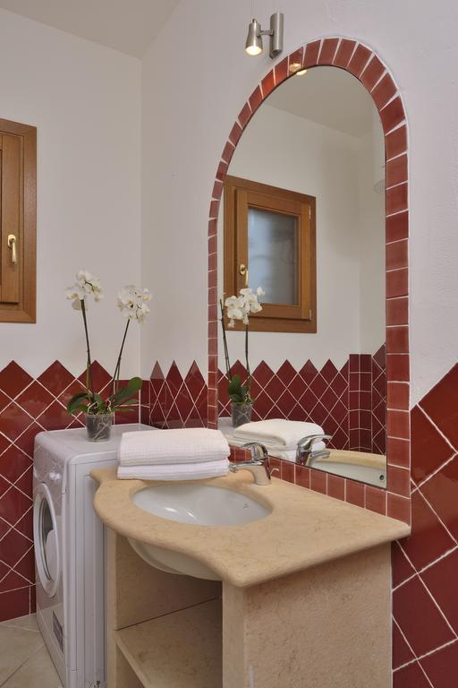 Residence Le Zagare San Teodoro  Bagian luar foto