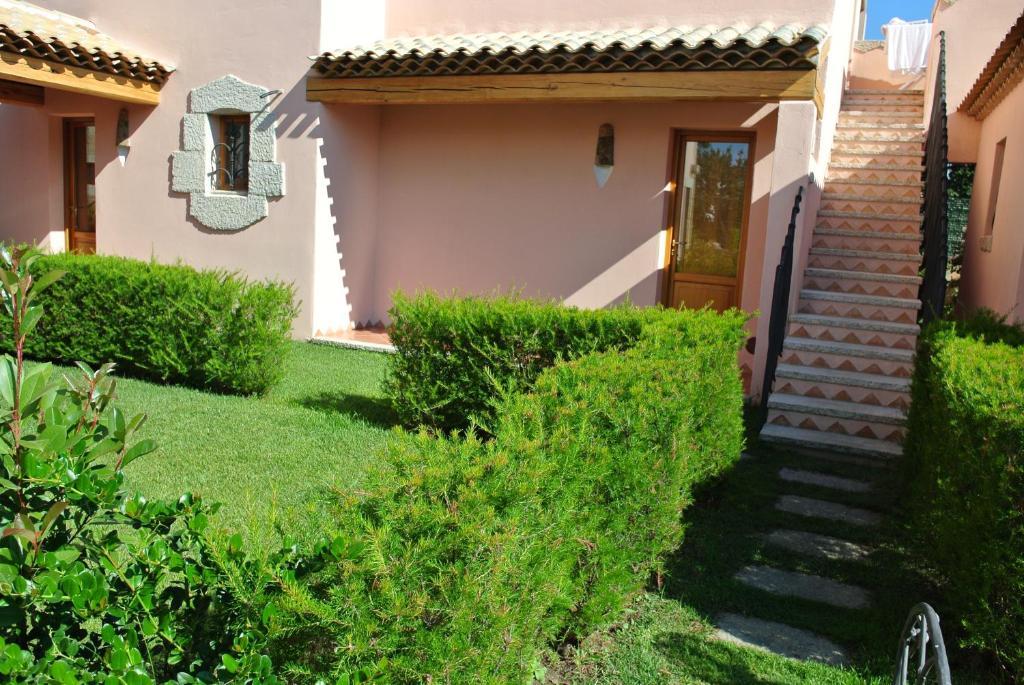 Residence Le Zagare San Teodoro  Bagian luar foto