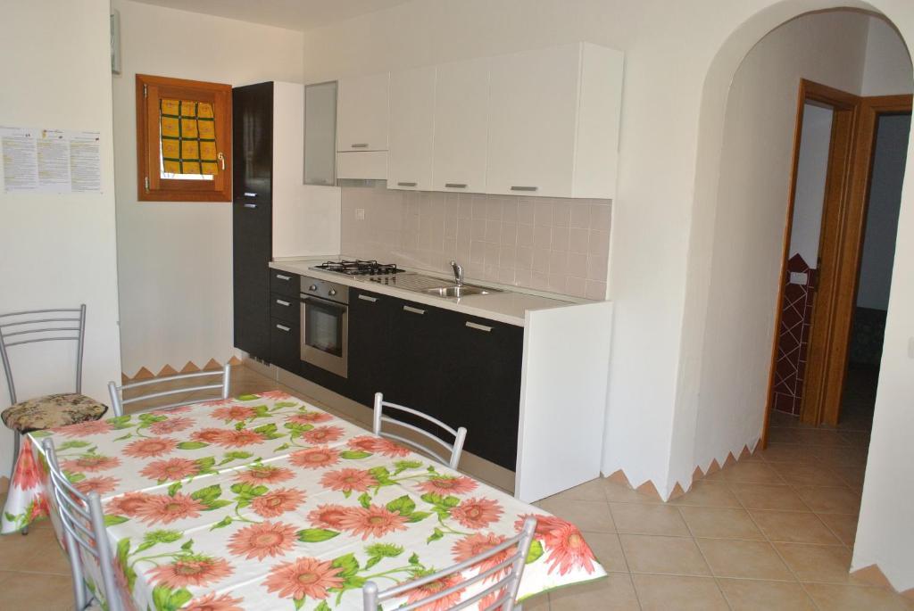 Residence Le Zagare San Teodoro  Ruang foto