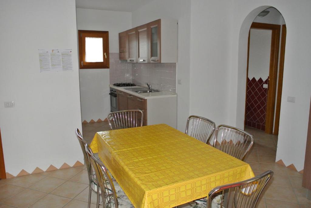 Residence Le Zagare San Teodoro  Ruang foto